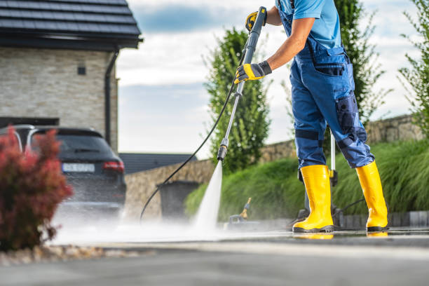 Pressure Washing Brick in Milford, IA